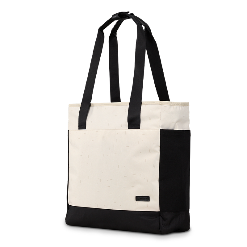 XIX Tote 18 - Digit