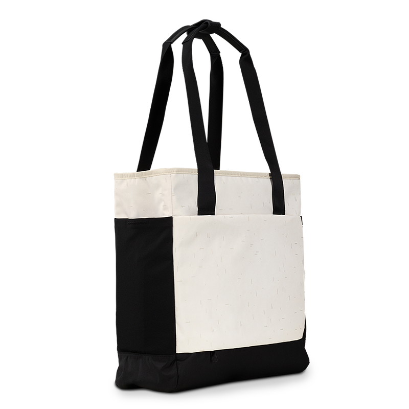 XIX Tote 18 - Digit